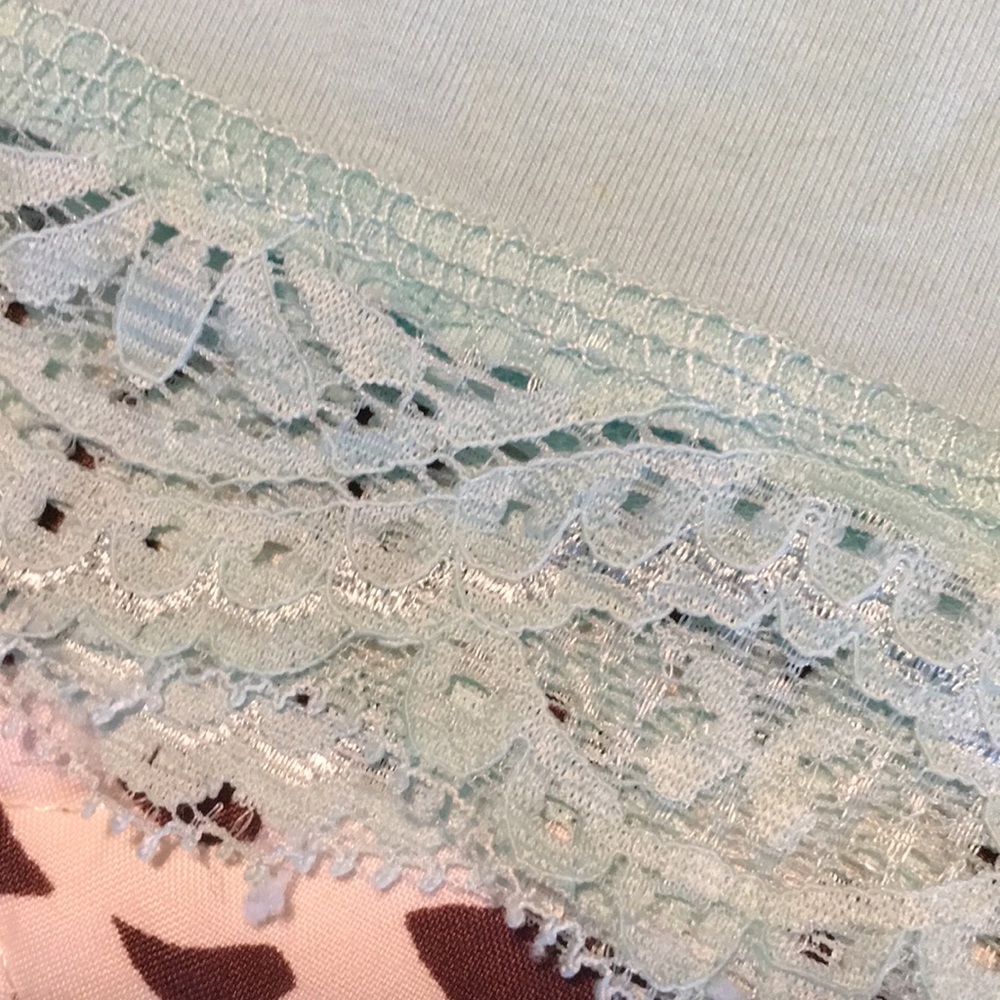 Matching skirt & tank - Picture 6 of 8